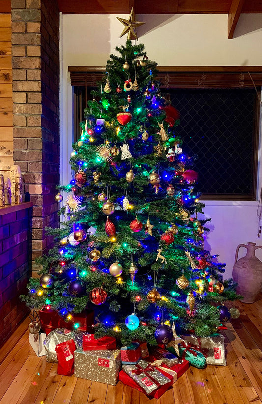 How To Keep Your Christmas Tree Fresher Longer