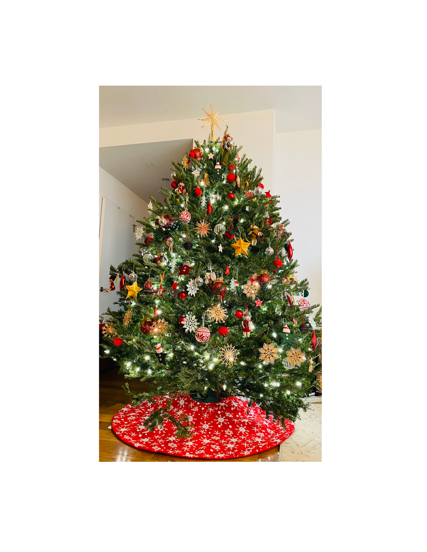 large decorated christmas tree